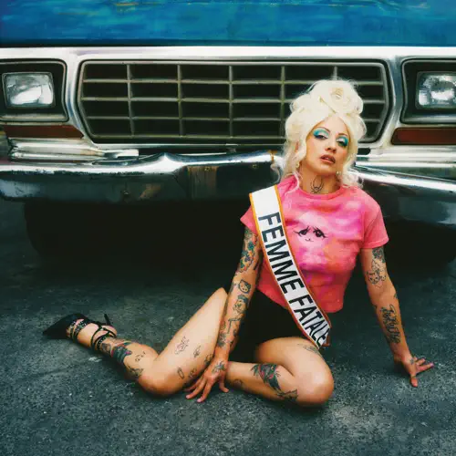 FEMME FATALE cover
